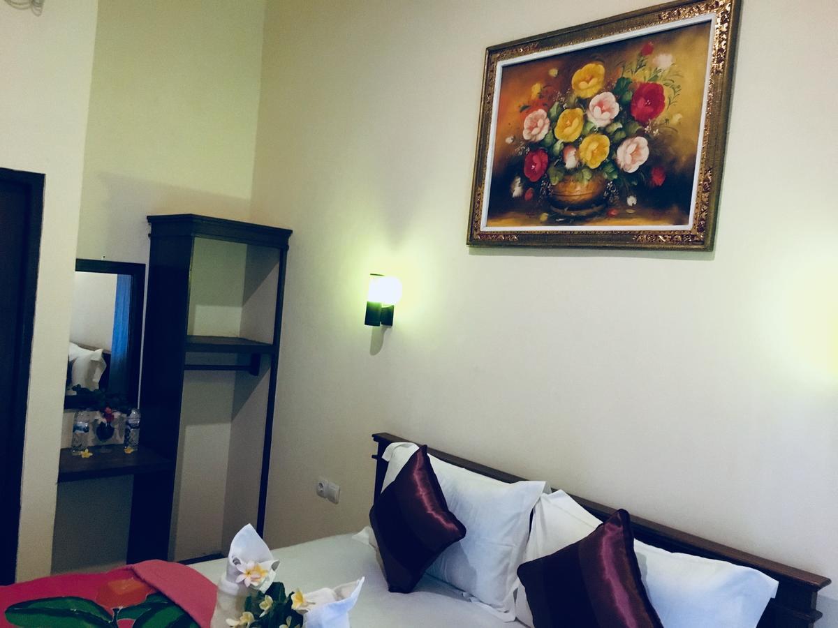 Yudhist Guest House Lembongan Buitenkant foto