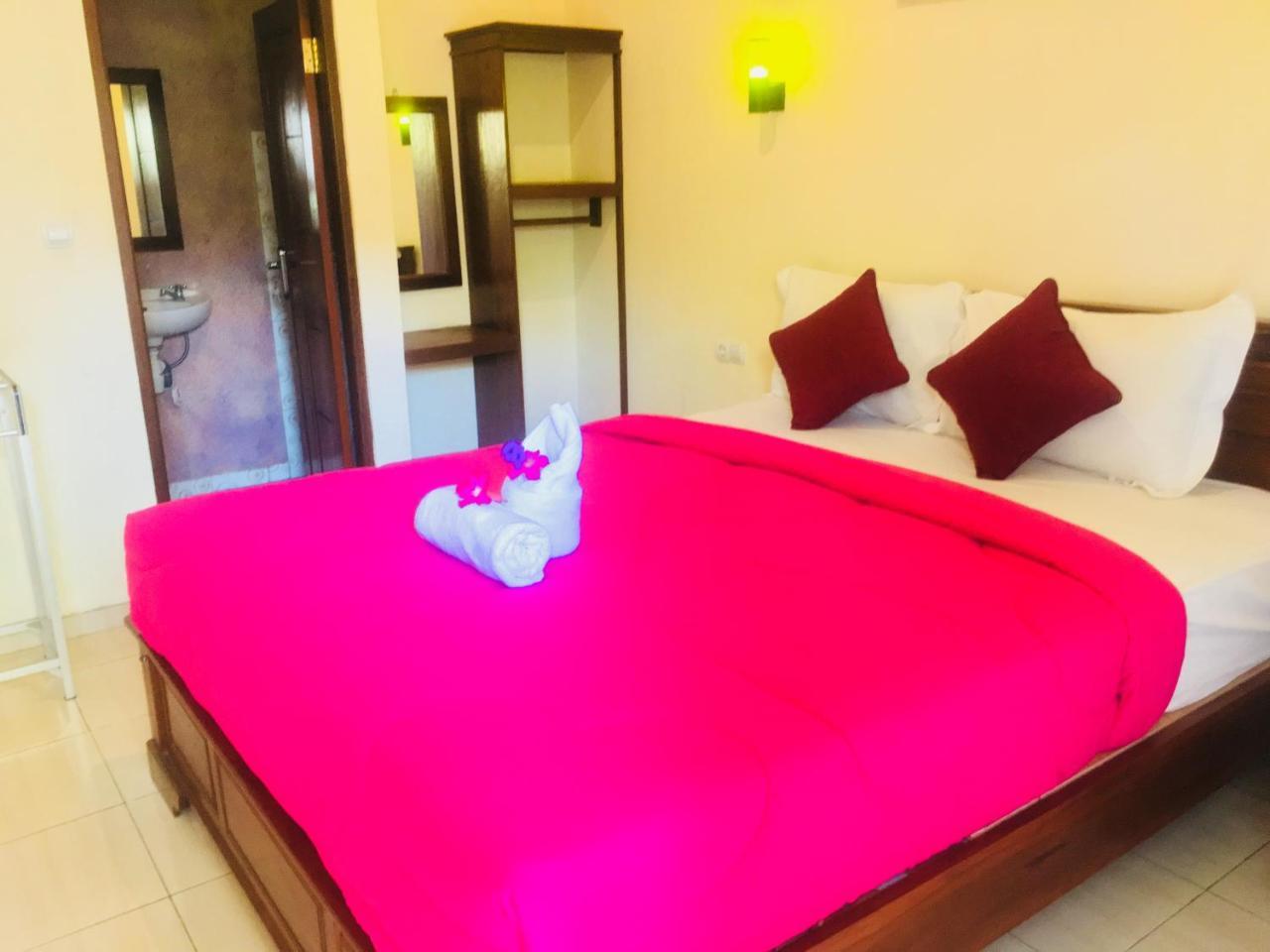 Yudhist Guest House Lembongan Buitenkant foto