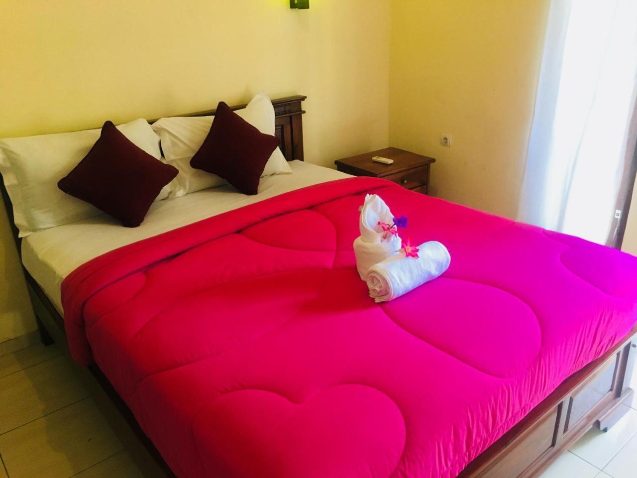 Yudhist Guest House Lembongan Buitenkant foto
